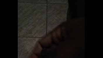 Preview 1 of Germain Orgy - gozando no banheiro 2