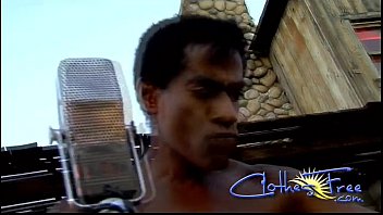 Preview 4 of Talia True - clipe nudista