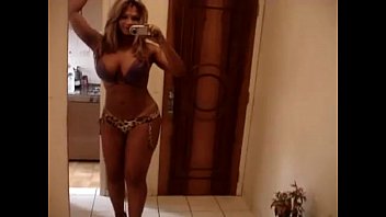 Preview 1 of Carring Porn - brunaprado