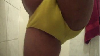 Preview 4 of Phoenix Marie Bobbi Starr - EMBAIXO DO MACHO