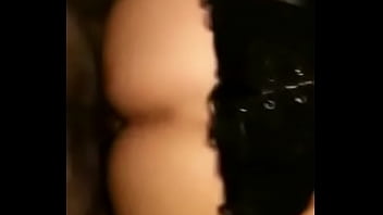 Preview 3 of Ximena - VID-20141010-WA0000
