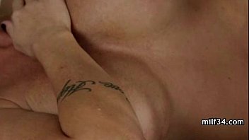 Preview 4 of Tara Sa Kama - Hot cougar gets a big dick
