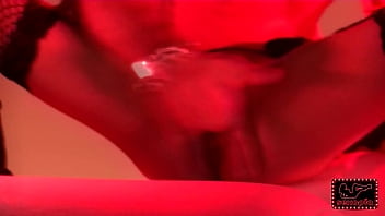 Preview 4 of Lilith Lust Solo Masturbation - Jesyka Diamond e Iv&aacute_n Dan en Paixxon Galega 2015