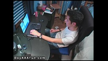Preview 1 of Momsonsexhd Com - Gay movie of Jake had been stressing about his Biology final so when