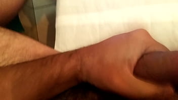 Preview 2 of Guy Sucking Own Cock - Tributo a Denisseg20 rica!