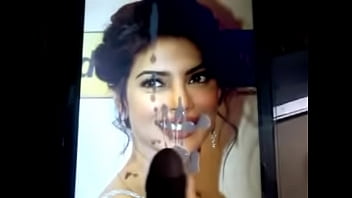 Preview 4 of Odia Wwwcom - Cum Short Tribute To Prianka Chopra&#039_s face