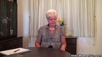 Preview 1 of Ginls Xxx - British and full figured granny Sandie masturbates with a dildo