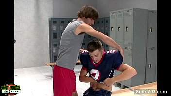Preview 1 of Young Girl Fat Old Guy - Horny gay jocks 69ing in locker room