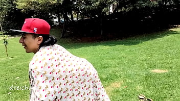Preview 1 of Bbbb Sexxxx - Sexo en los tubos del parque