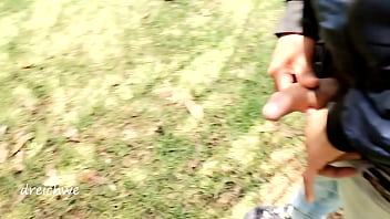 Preview 1 of Macam Sedap - Mim&aacute_ndome en el parque publico