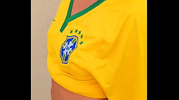 Preview 2 of Hot Sex Ebru Sanli - Hoje vou torcer para as meninas do #Brasil ! #casadosmoema