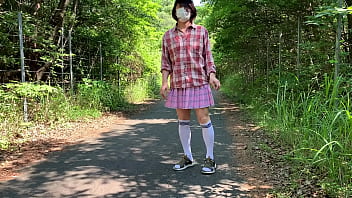 Preview 1 of Carlo Cepeda Porn Videos - 女装子まゆちゃんがだれも来ない森の中で服を全部ぬいではだかになって全裸露出プレイを楽しんでいる