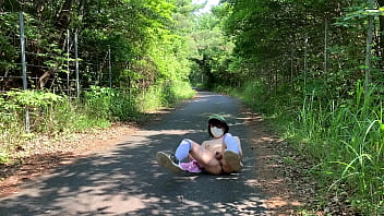 Preview 4 of Carlo Cepeda Porn Videos - 女装子まゆちゃんがだれも来ない森の中で服を全部ぬいではだかになって全裸露出プレイを楽しんでいる