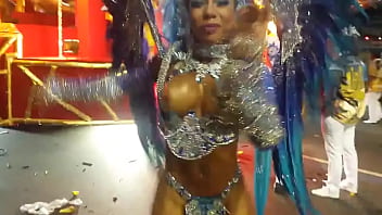 Preview 1 of Sleep Sex Vi - paulina reis com peit&otilde_es no carnaval rio de janeiro - musa do unidos de bangu