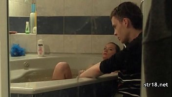 Preview 1 of Vielle Poilut - A Young couple Make a Sex Tape