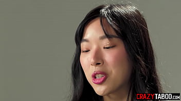 Preview 2 of Xxx Hot Sixy Videos - Perfect ass Korean teen pornstar Elle Lee fucked herself and masturbated