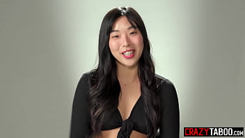 Preview 1 of Xxx Hot Sixy Videos - Perfect ass Korean teen pornstar Elle Lee fucked herself and masturbated