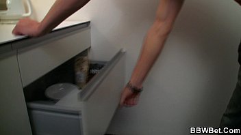 Preview 1 of Indian Chhoti Girls Video Xxx - He tricks fat girl into sex
