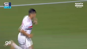Preview 4 of Pesawr Locl Xxx - Welington rato cortando bem para esquerda