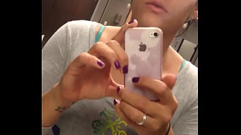 Preview 3 of Fig Sex - Aline  Tavares na academia 019 981609487