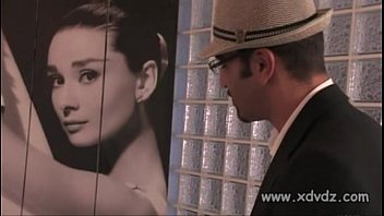 Preview 1 of Infiel Pregunta - Award Winning Director Brings High Class Hooker To His House To Gi