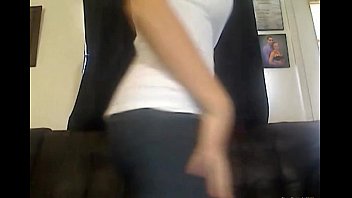 Preview 1 of Young Anal Cry - Brunette wettshirtshow on cam