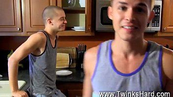 Preview 1 of Sunny Leone New Bpxxx 2018 - Gay cock It&#039_s not all work and no play for the three lil&#039_ hustlers, 