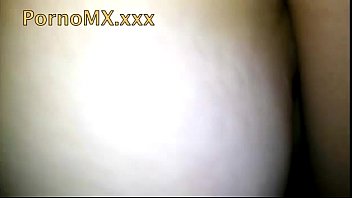 Preview 4 of Young Peeing Schoolgirl Sex - Mamada deliciosa de mi tetona esposa