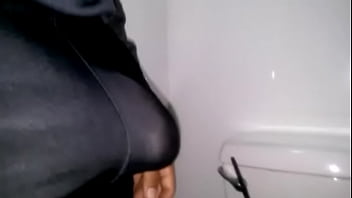 Preview 4 of Buspark Fuck - Spi movi&eacute_ndolo delicioso mmm