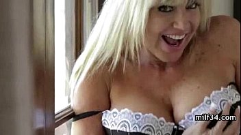 Preview 2 of Chiken Funk - My Best Friend&#039_s Sexy Mom!