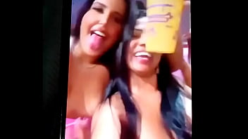 Preview 3 of Mxicana Gritona - Lesbians