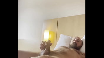 Preview 2 of Vitube Trio - hugot 93 paja en la cama 1