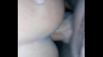 Preview 3 of Pooping Arab - Fudendo a visinha novinha