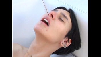 Preview 3 of Saintoise - Laura hairy creampie