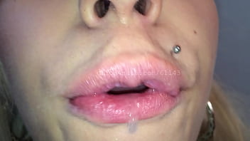 Preview 3 of Pornroids Sex Movies - Mouth (Vyxen) Video 4 Preview