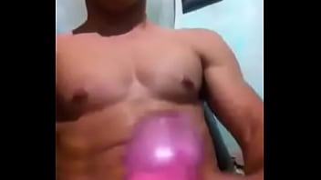 Preview 4 of Tamila Xxxx - Brasileiro batendo uma e babando