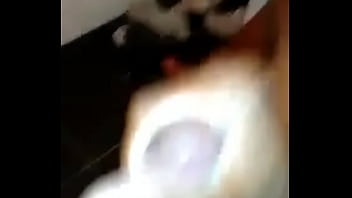 Preview 2 of English Ofise Xnx - Carioca batendo uma