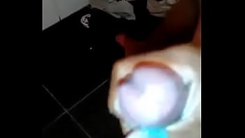 Preview 3 of English Ofise Xnx - Carioca batendo uma