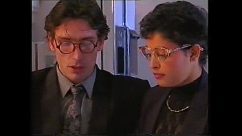 Preview 4 of Sajani Anty Romance - Bilder der Lust (Carol Lynn,  1992).divx