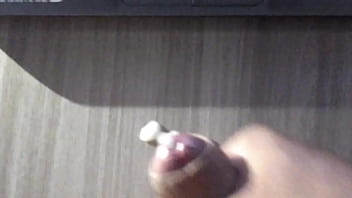 Preview 3 of Mp4 Hot Mom Sex Movies - punheta do tios&atilde_o vista de cima