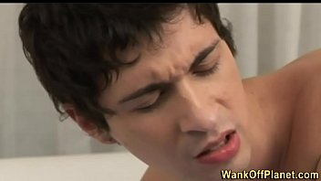 Preview 1 of Aj Brate Sta Cu - Facialized amateur twink