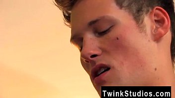 Preview 2 of School Lesbian Sex - Gay clip of It&#039_s a classic porno scene: a super hot pizza delivery