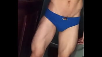 Preview 2 of Boydyssage Japanese - Gostosinho mostrando o corpo