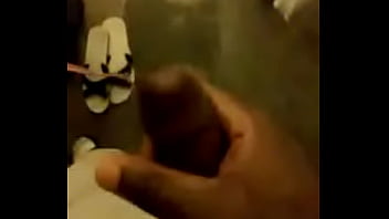 Preview 4 of Japontuvaleti - me pulling on my big blacc crip dicc