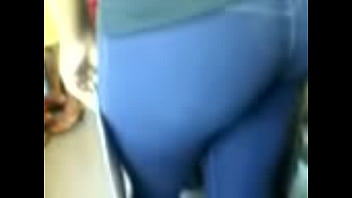 Preview 3 of Wahid Sex - culona peruana en tren 4