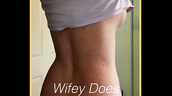 Preview 4 of Big Ass Wallking - Wife shows of amazing body