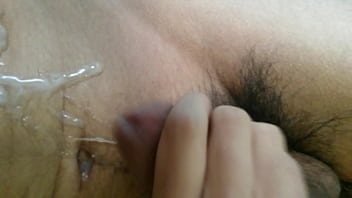 Preview 4 of Allevatori - Jovencito se masturba y se viene rico!!