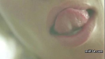 Preview 1 of First Time Vagina Young - Horny MILF