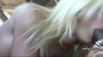 Preview 3 of Jordi Reis Hard - Babe Loves Big Black Cock