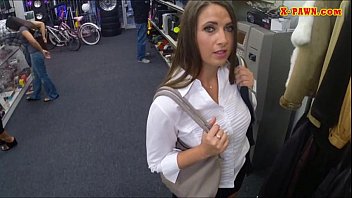 Preview 2 of Raywap Xyz - Hot babe trying to pawn a horn she stole then got pounded
